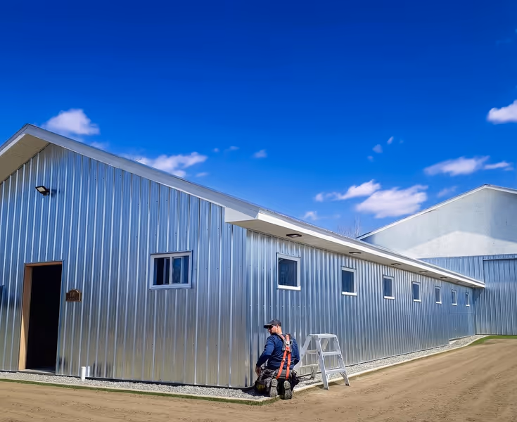 Stable Project in the Eastern Townships