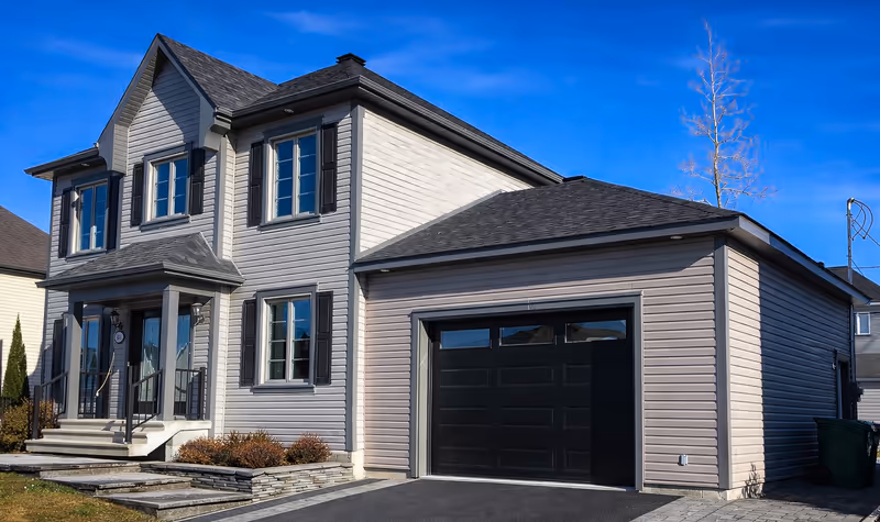 Garage attenant en Estrie